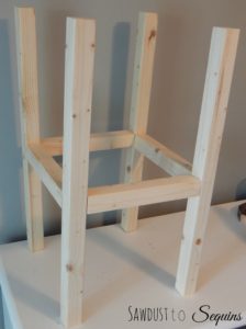DIY Tiled End Table - Free Plans