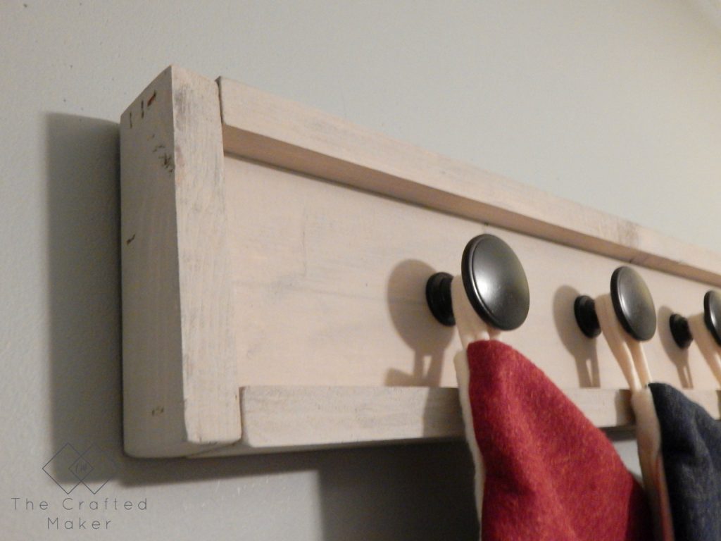 Build this scrap wood stocking holder to use this Christmas. Great project to display your stockings if you do not have a fireplace or a mantle.