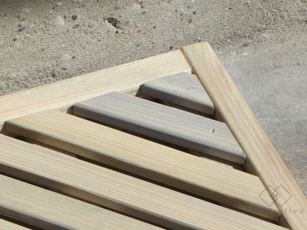 If you have ever wanted to make your own DIY wooden doormat, this is for you. With just a few boards, give your front porch a makeover.