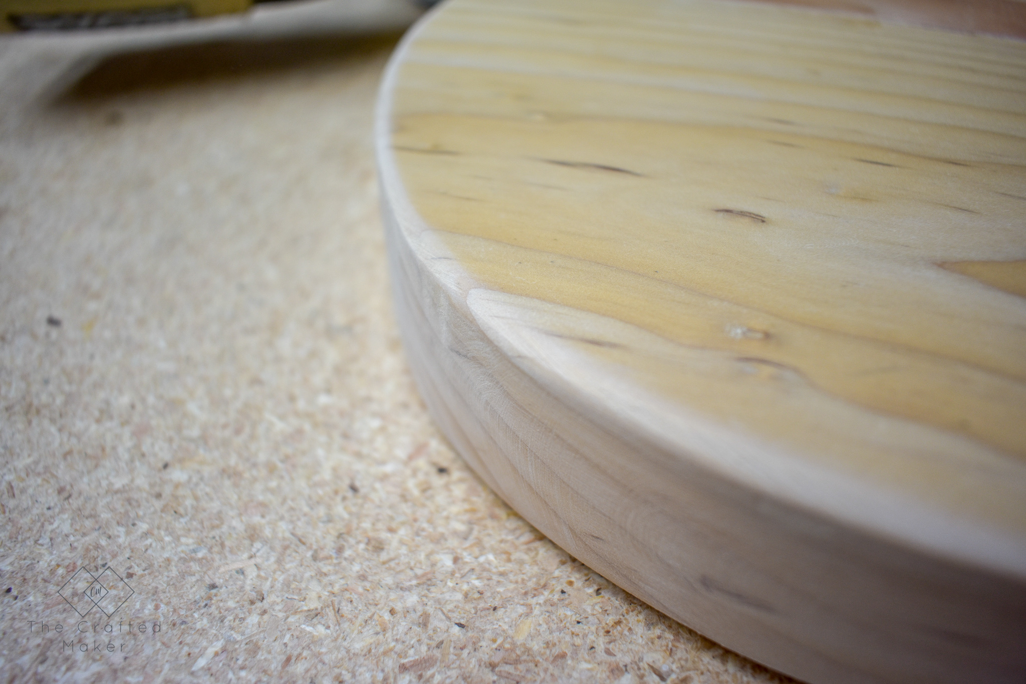 Scrap wood is something most of us have more than enough of. Why not make this wooden Lazy Susan and put that scrap wood to good use!