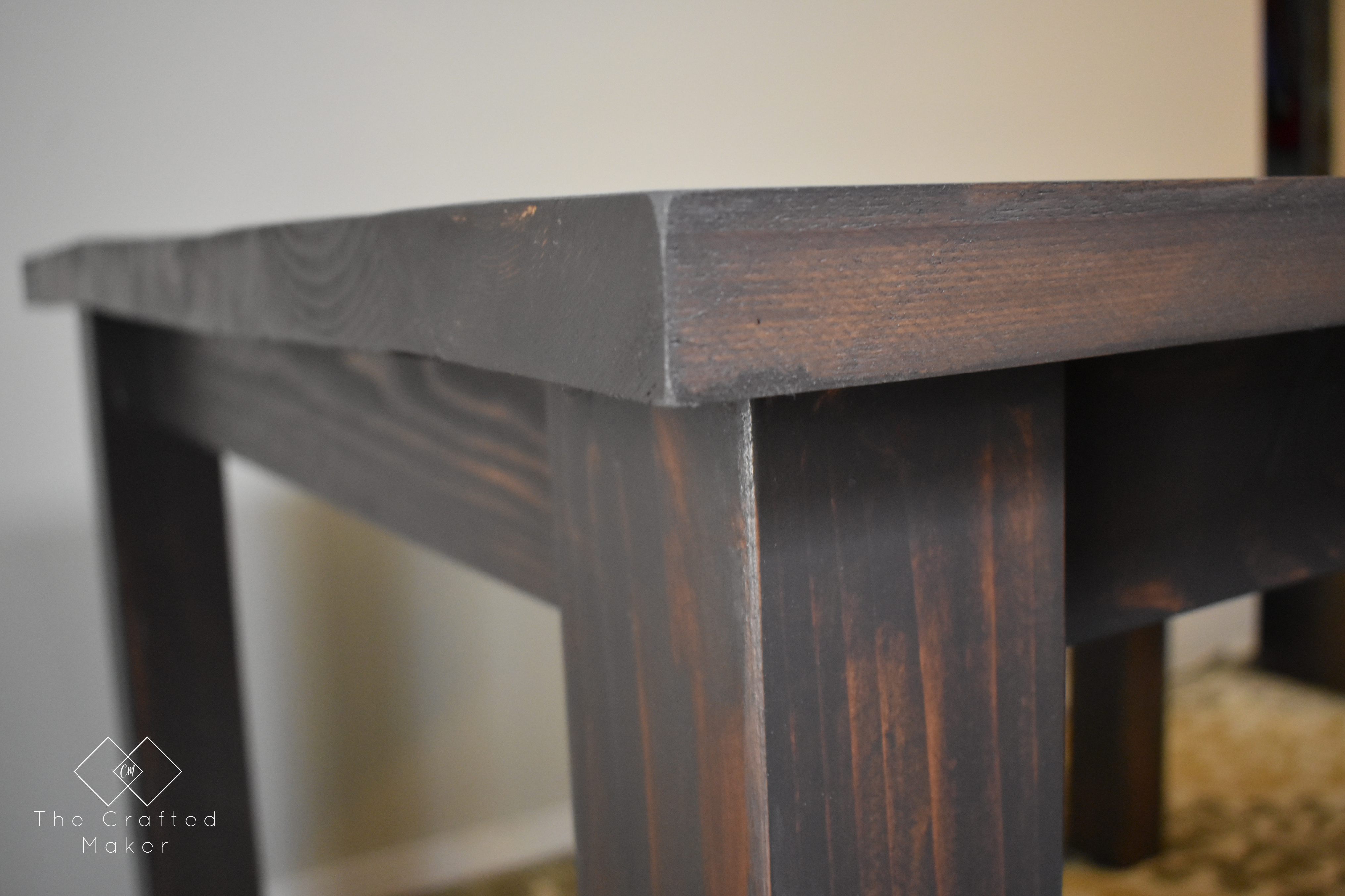 Build this modern farmhouse dining table for your next gathering. This table is perfect for smaller dining rooms or breakfast nooks.