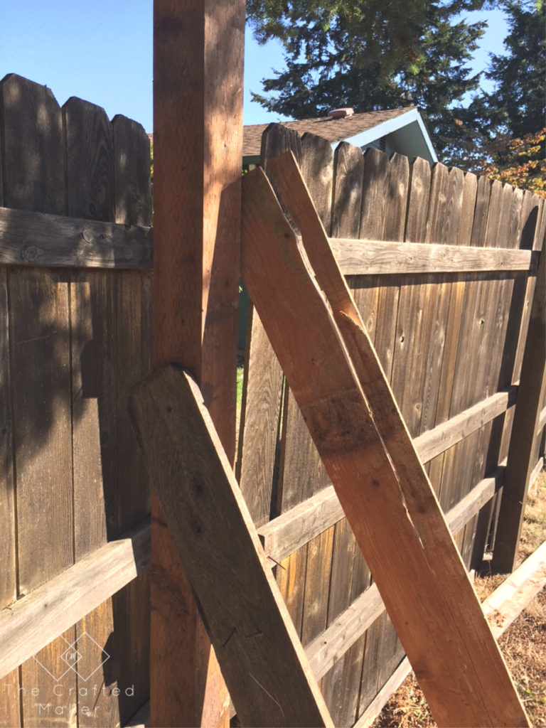 Privacy fences are a great thing to have, but they can get damaged over time from the elements. Here is how to repair a privacy fence.