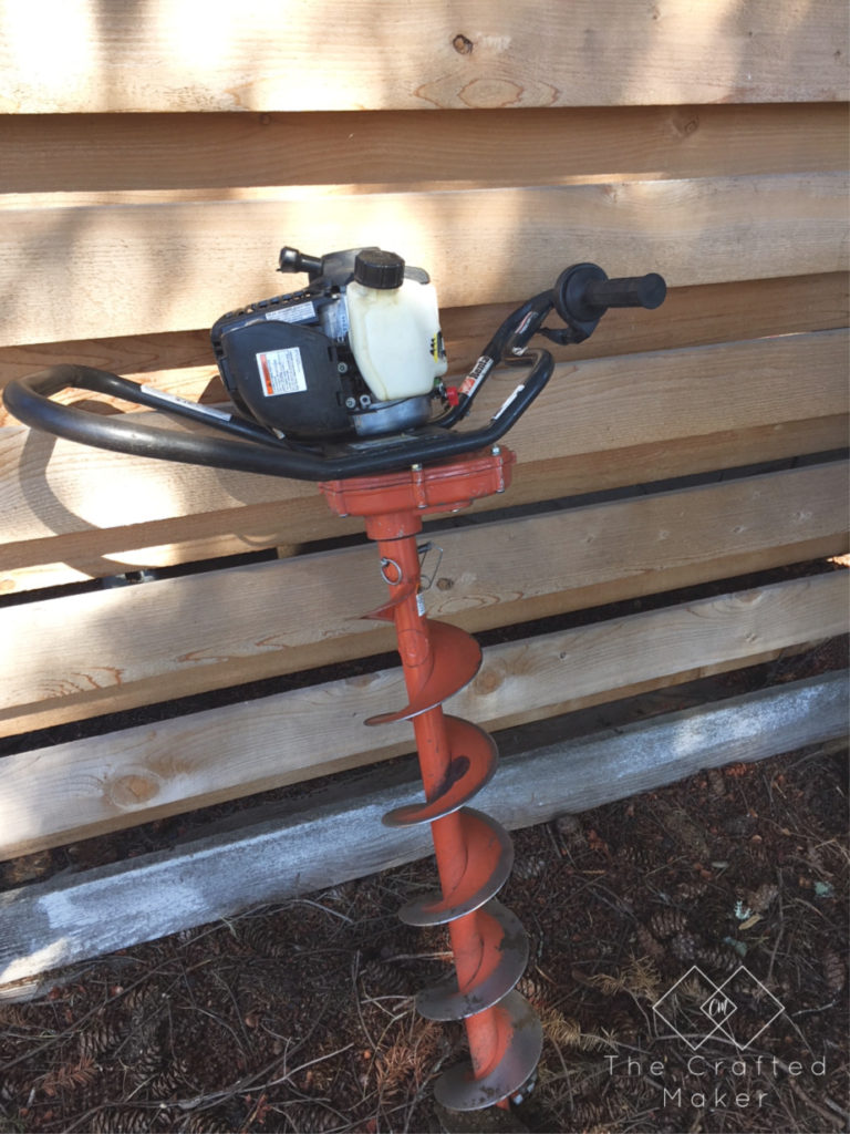 Privacy fences are a great thing to have, but they can get damaged over time from the elements. Here is how to repair a privacy fence.
