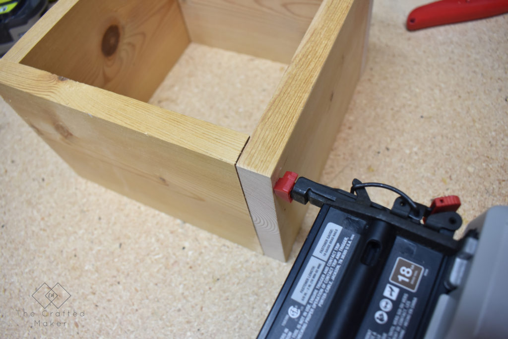 Do you ever feel like you need more organization on your desk or work area? Build this easy and simple DIY desk organizer in a couple of hours.